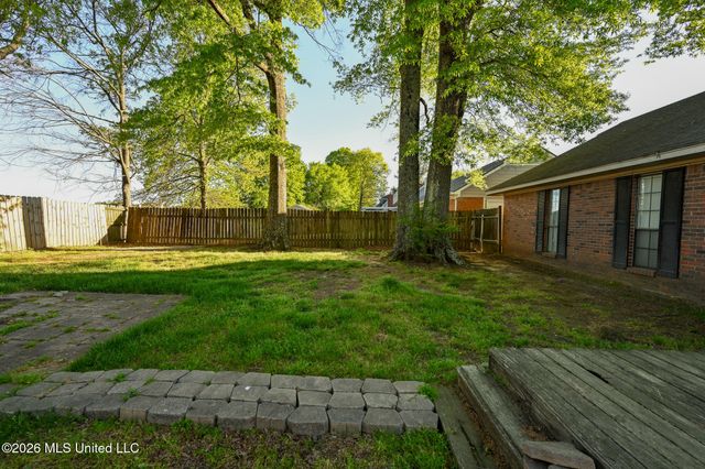 6406 Cherokee Drive, Olive Branch, MS 38654