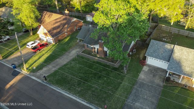 6406 Cherokee Drive, Olive Branch, MS 38654