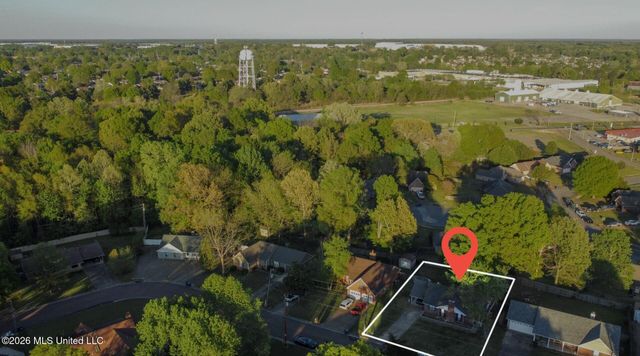 6406 Cherokee Drive, Olive Branch, MS 38654