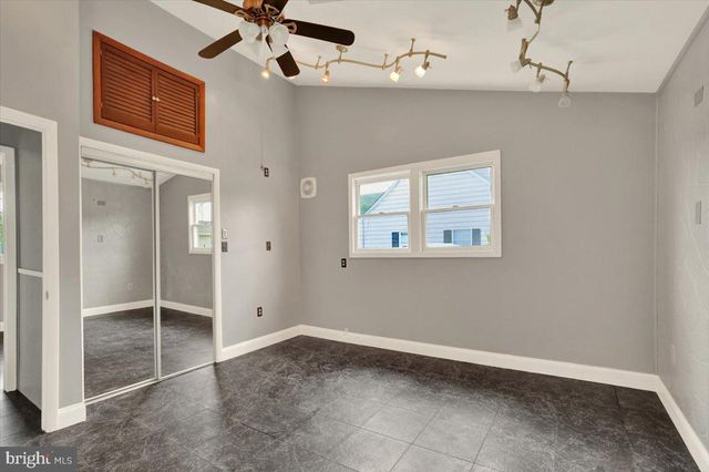 216 VESPER AVE, Reading, PA 19606