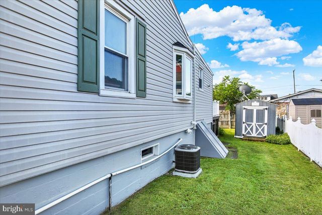 216 VESPER AVE, Reading, PA 19606