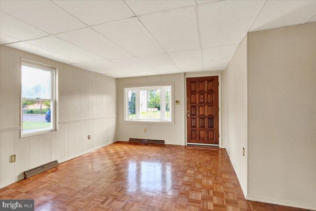 216 VESPER AVE, Reading, PA 19606