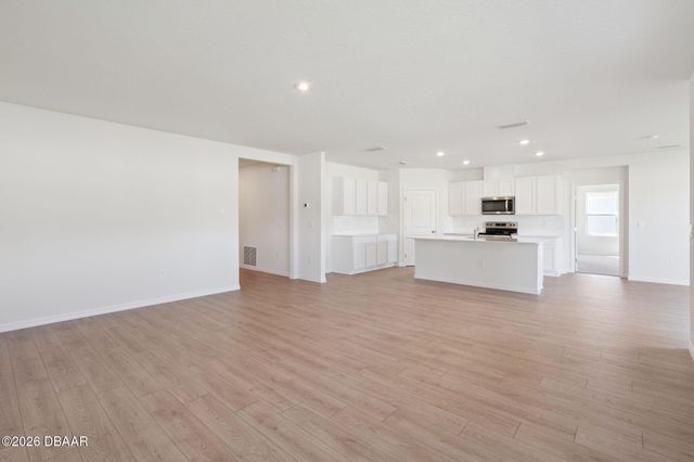 1100 Morfontaine Street, Daytona Beach, FL 32124