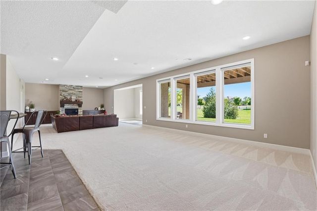 16421 Oakmont Street, Overland Park, KS 66221