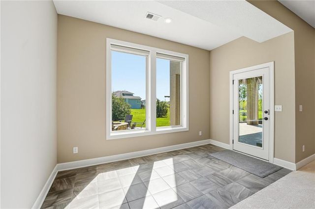 16421 Oakmont Street, Overland Park, KS 66221