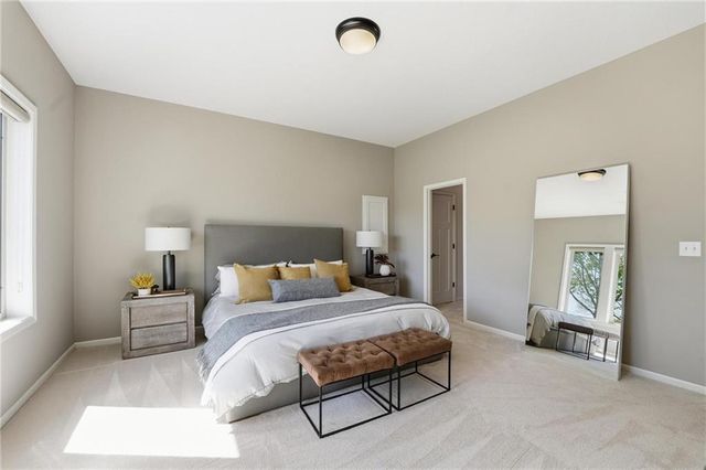 16421 Oakmont Street, Overland Park, KS 66221
