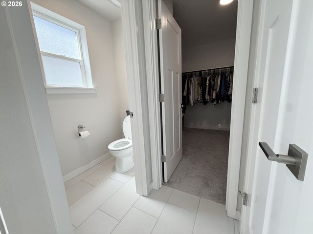 2764 Sw MAYCREST Ter, Beaverton, OR 97003