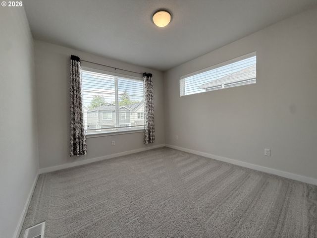 2764 Sw MAYCREST Ter, Beaverton, OR 97003