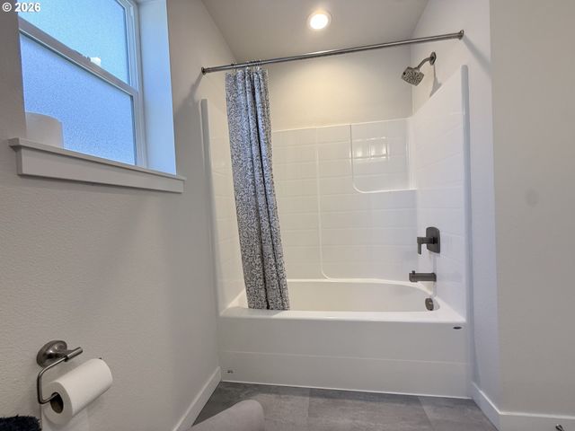 2764 Sw MAYCREST Ter, Beaverton, OR 97003