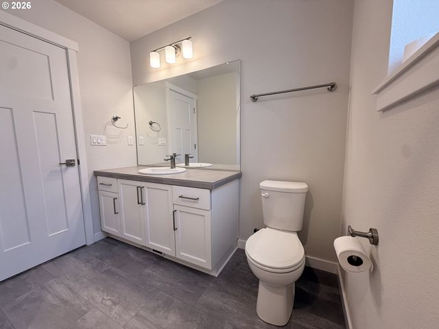 2764 Sw MAYCREST Ter, Beaverton, OR 97003