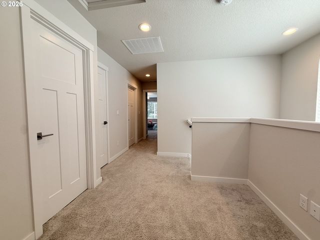 2764 Sw MAYCREST Ter, Beaverton, OR 97003