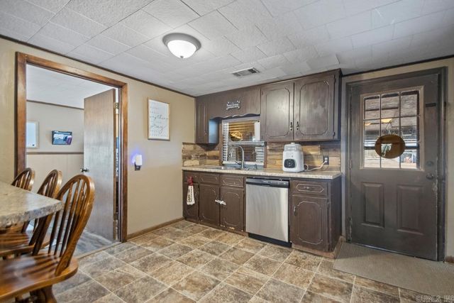 211 Liles Rd, Ward, AR 72176