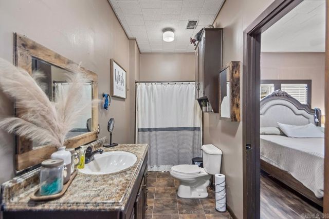 211 Liles Rd, Ward, AR 72176