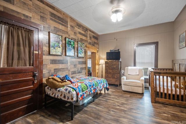 211 Liles Rd, Ward, AR 72176