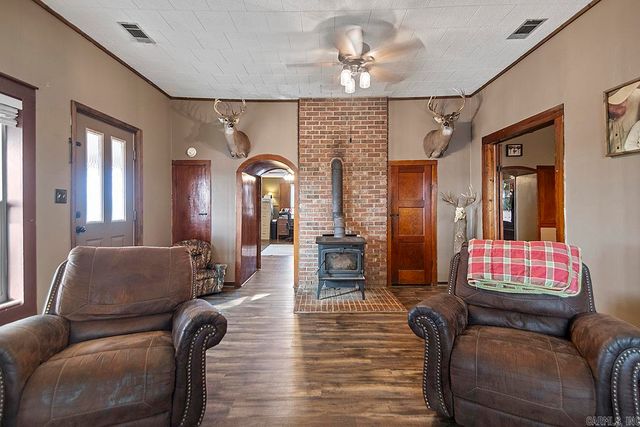 211 Liles Rd, Ward, AR 72176