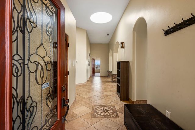 17 Analisas Way, Edgewood, NM 87015