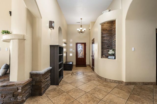 17 Analisas Way, Edgewood, NM 87015