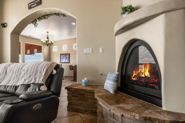 17 Analisas Way, Edgewood, NM 87015