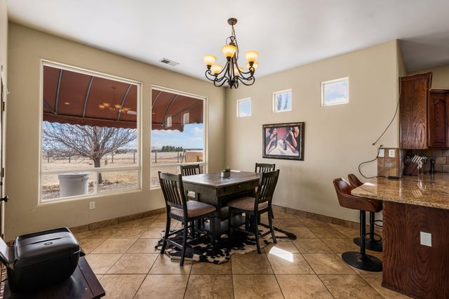 17 Analisas Way, Edgewood, NM 87015