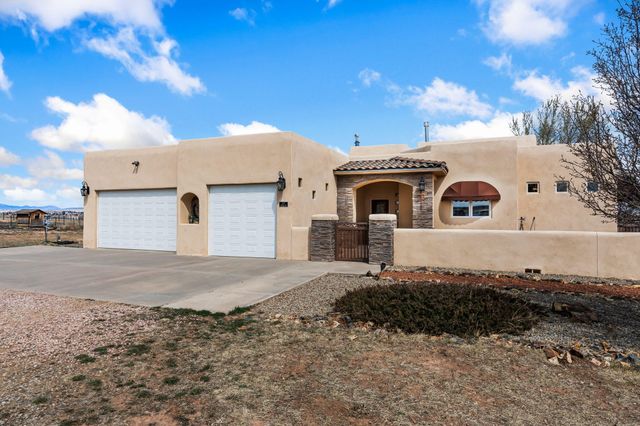 17 Analisas Way, Edgewood, NM 87015