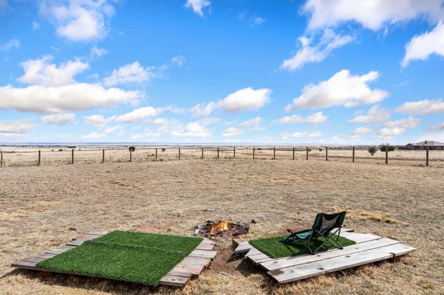 17 Analisas Way, Edgewood, NM 87015