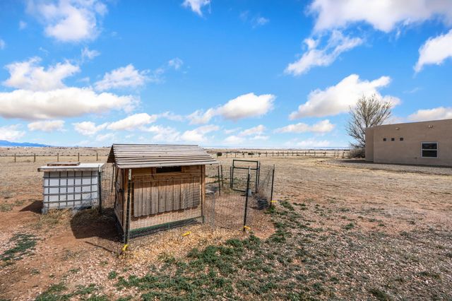 17 Analisas Way, Edgewood, NM 87015