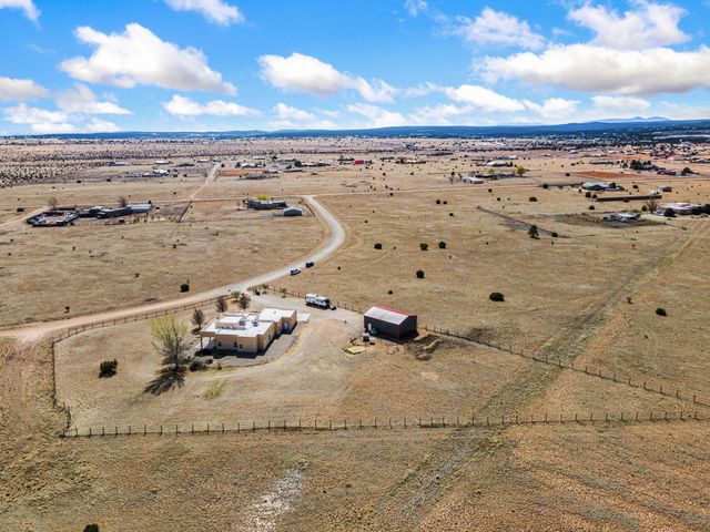 17 Analisas Way, Edgewood, NM 87015