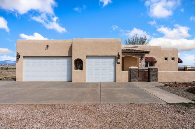 17 Analisas Way, Edgewood, NM 87015