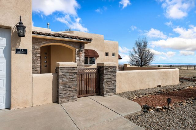 17 Analisas Way, Edgewood, NM 87015