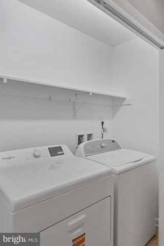 18 ELLIS LN, Louisa, VA 23093