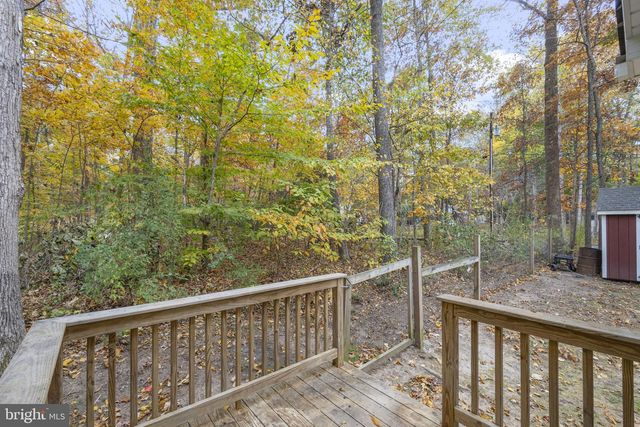 18 ELLIS LN, Louisa, VA 23093