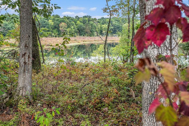 22485 Clear Lake Road N, Battle Creek, MI 49014