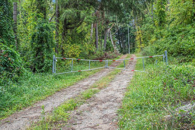 22485 Clear Lake Road N, Battle Creek, MI 49014