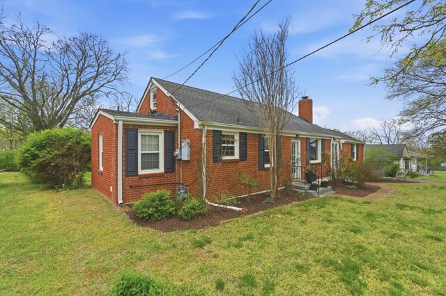 206 Farris Ave, Madison, TN 37115