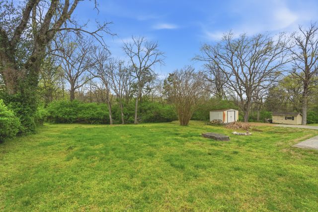 206 Farris Ave, Madison, TN 37115