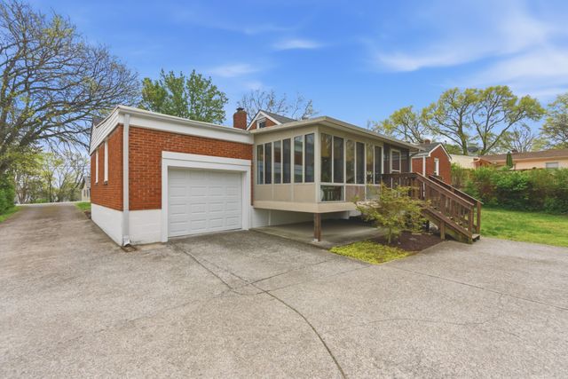 206 Farris Ave, Madison, TN 37115