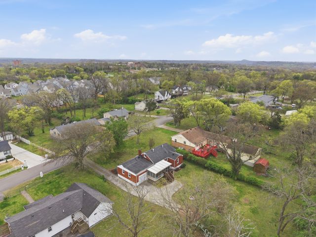 206 Farris Ave, Madison, TN 37115