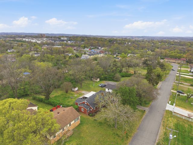 206 Farris Ave, Madison, TN 37115