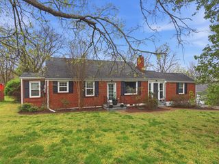 206 Farris Ave, Madison, TN 37115