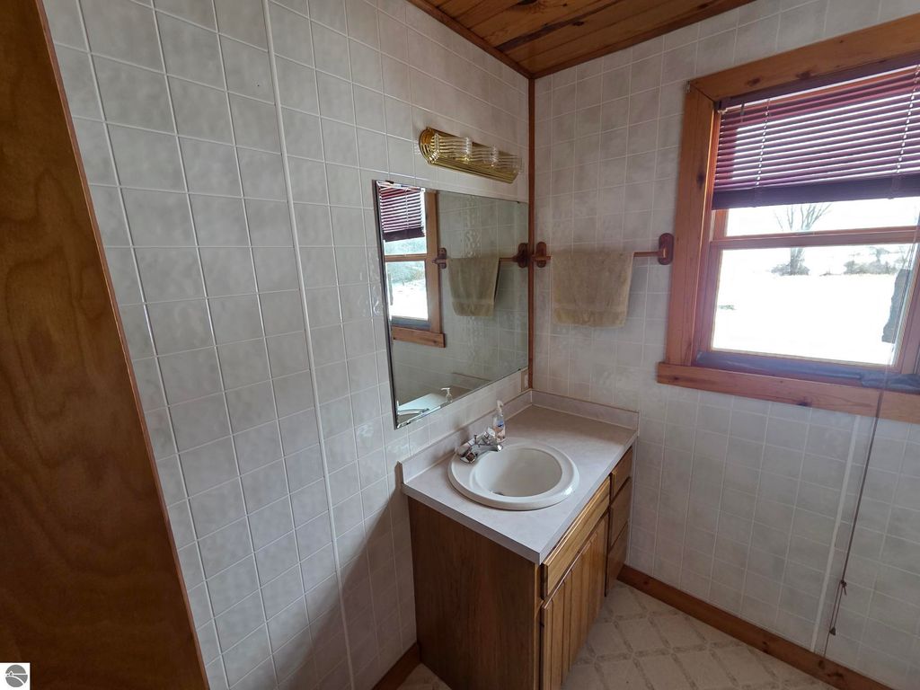 Image 15 of property listing at 2264 N Littlefield Road, Weidman, MI 48893