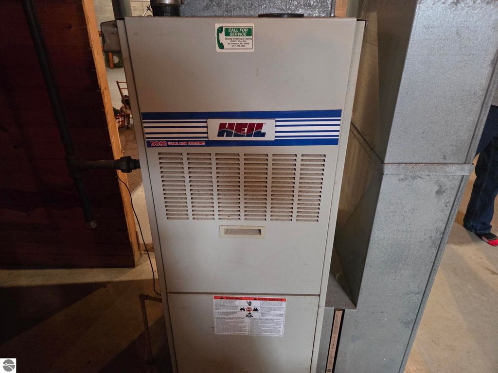 Image 31 of property listing at 2264 N Littlefield Road, Weidman, MI 48893