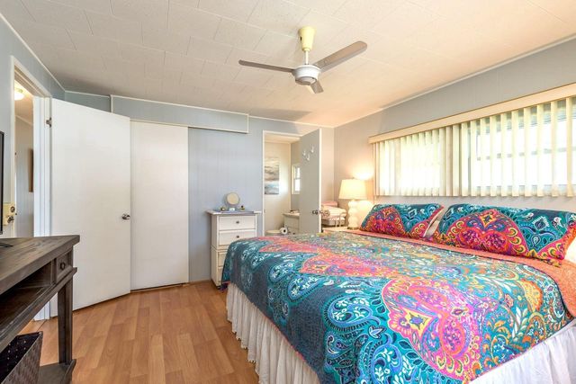 127 INDEPENDENCE AVENUE, Palm Harbor, FL 34684