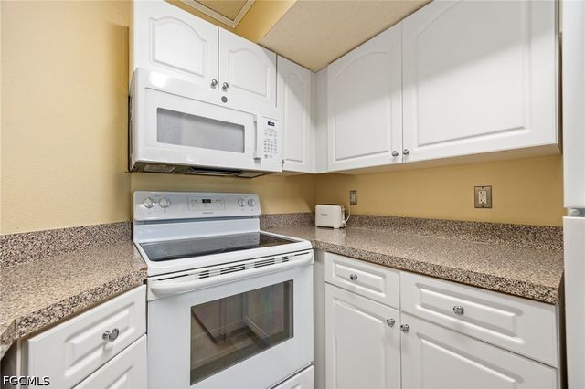 12550 Equestrian CIR 602, Fort Myers, FL 33907