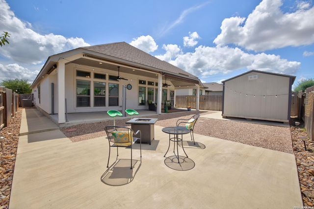 2154 WILDRYE LN, New Braunfels, TX 78132