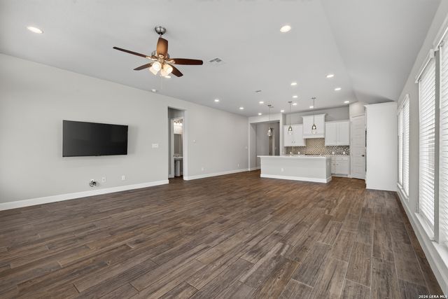 2154 WILDRYE LN, New Braunfels, TX 78132