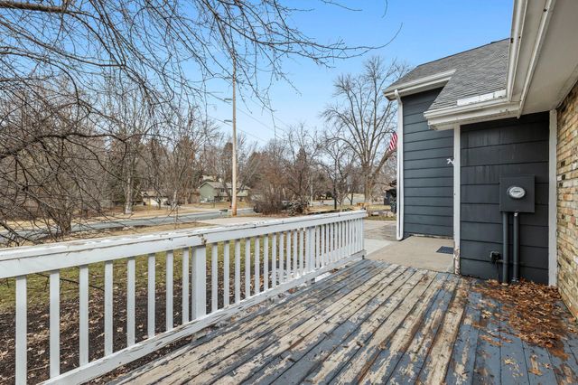 13645 Timber Crest Drive, Maple Grove, MN 55311