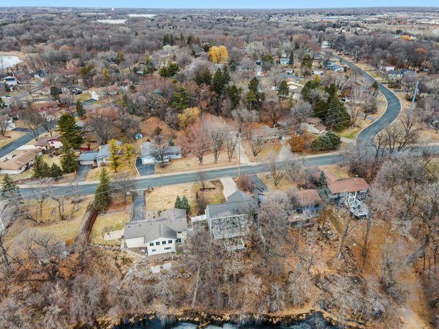 13645 Timber Crest Drive, Maple Grove, MN 55311