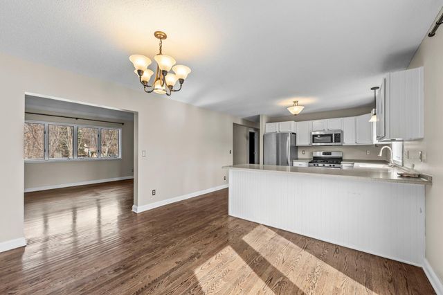 13645 Timber Crest Drive, Maple Grove, MN 55311