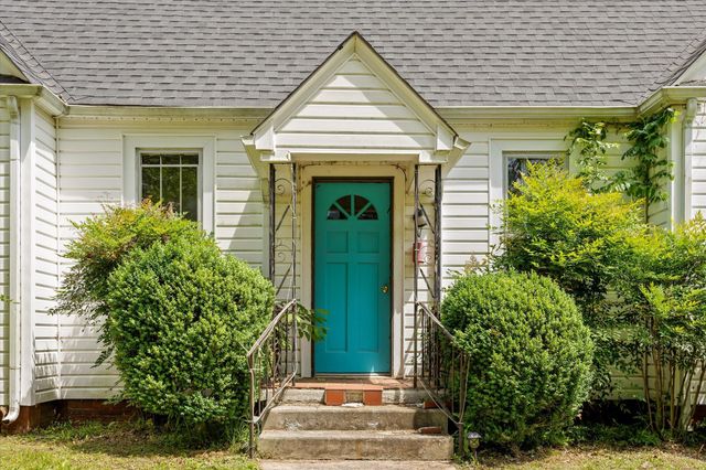 449 S Elm Street, Whitwell, TN 37397