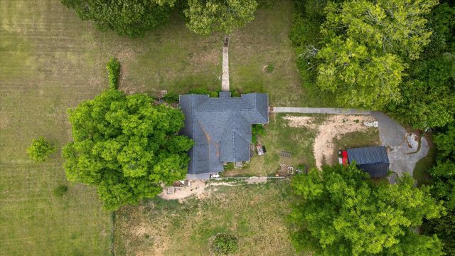 449 S Elm Street, Whitwell, TN 37397